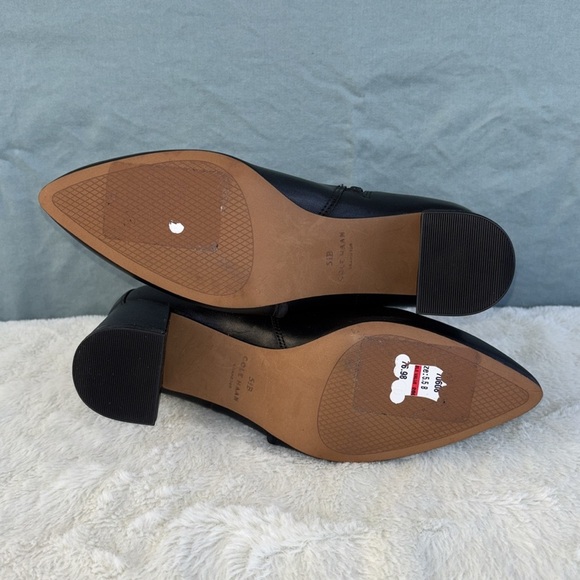 Cole Haan NWOT "Ettie" Bootie 60 Black Size 5.5B Leather Zipper Pointed Toe - Picture 6 of 9